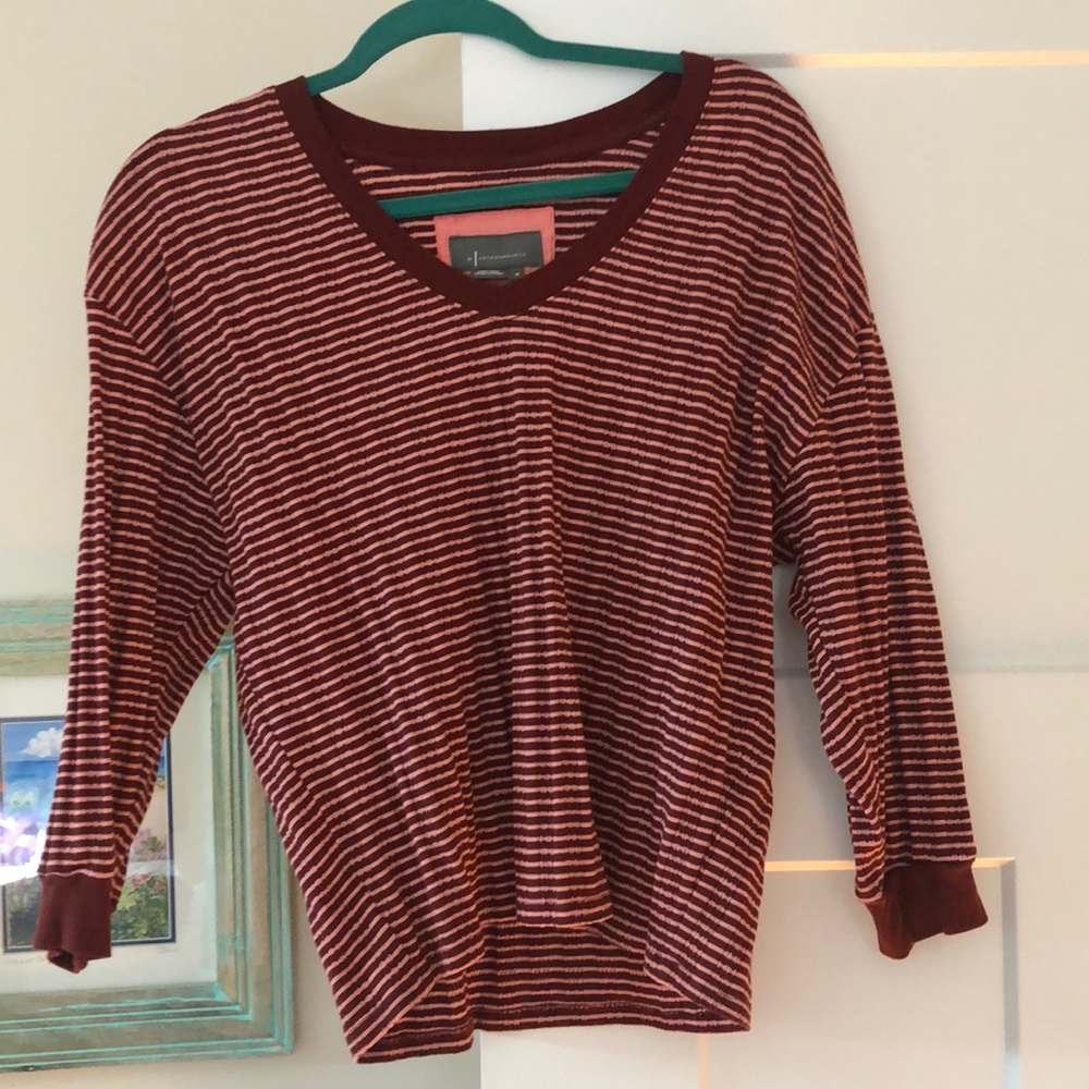 Anthropologie top - maroon and pink - medium 💗